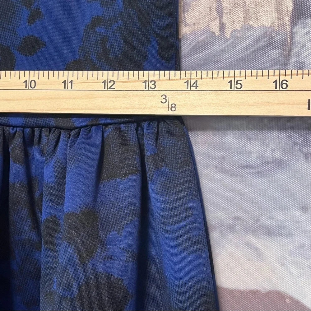 RED Saks Fifth Avenue Sheath Dress Romantic Floral Fit & Flare Blue Black Size M - Picture 15 of 15